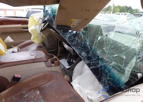 2004 Ford F-350 Lariat/Xl/Xlt из США, поврежденный, VIN 1FTSW31PX4EA84650